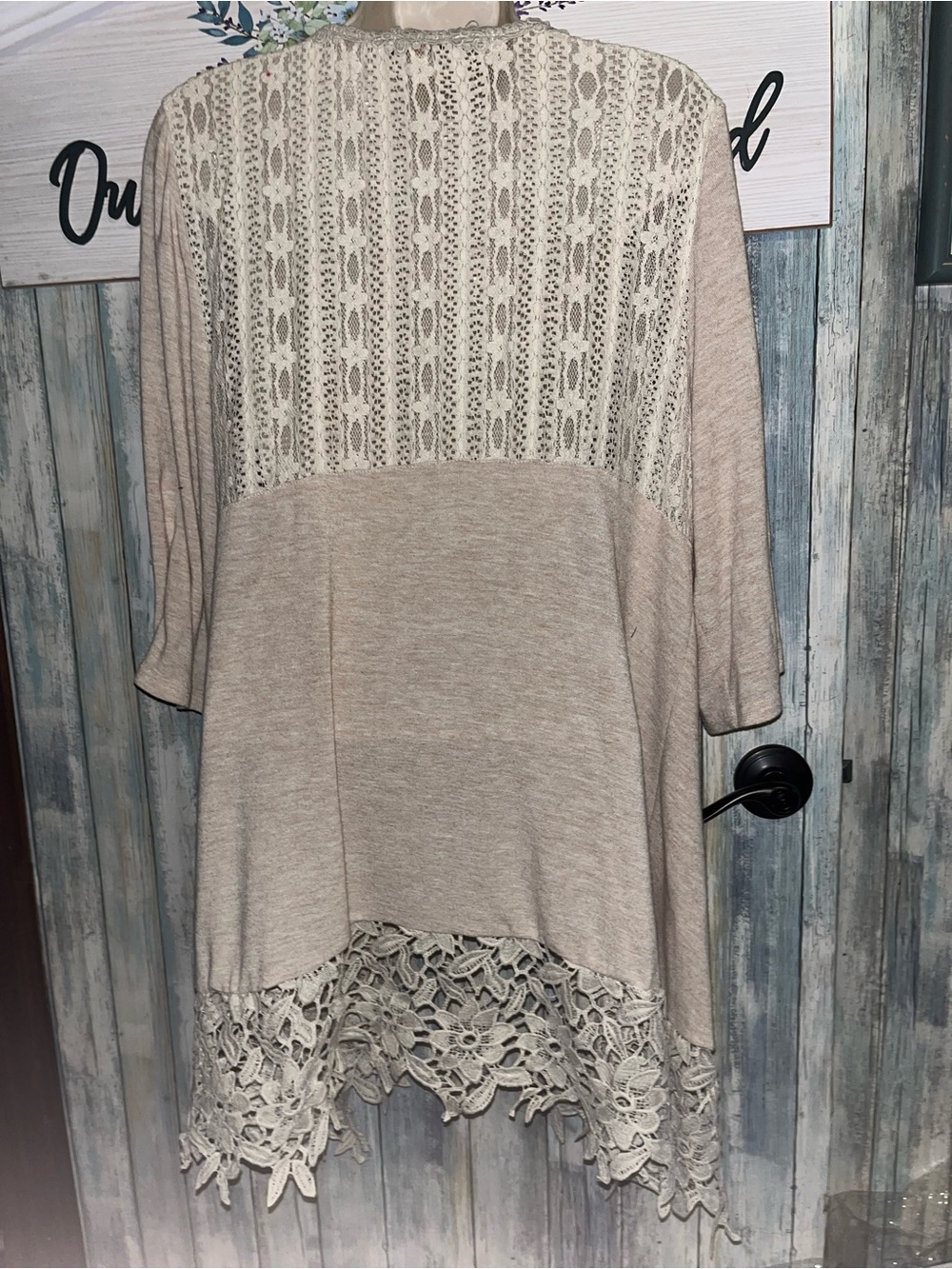 Origami L/XL Taupe Crochet Hem Tunic - Picture 6 of 7